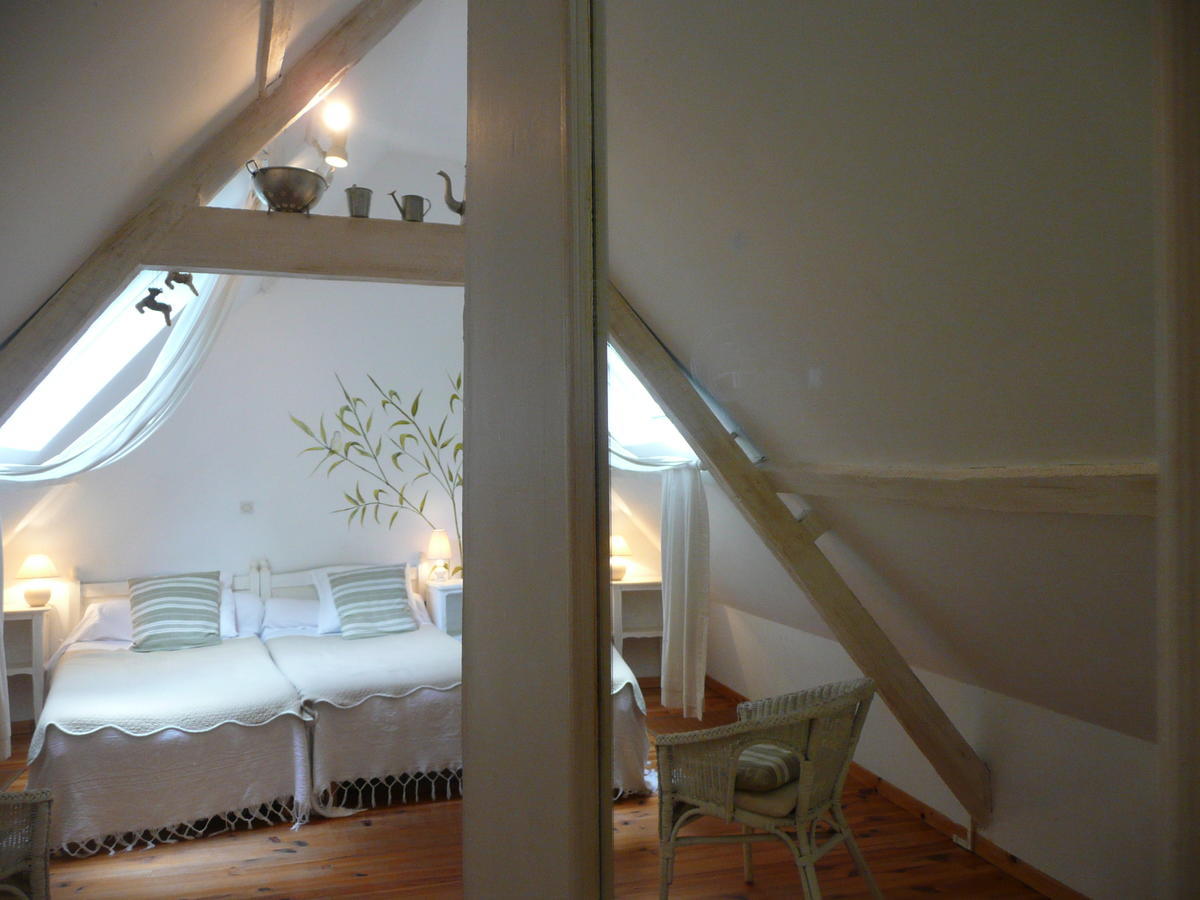 Manoir De Bois En Ardres Bed & Breakfast Cameră foto