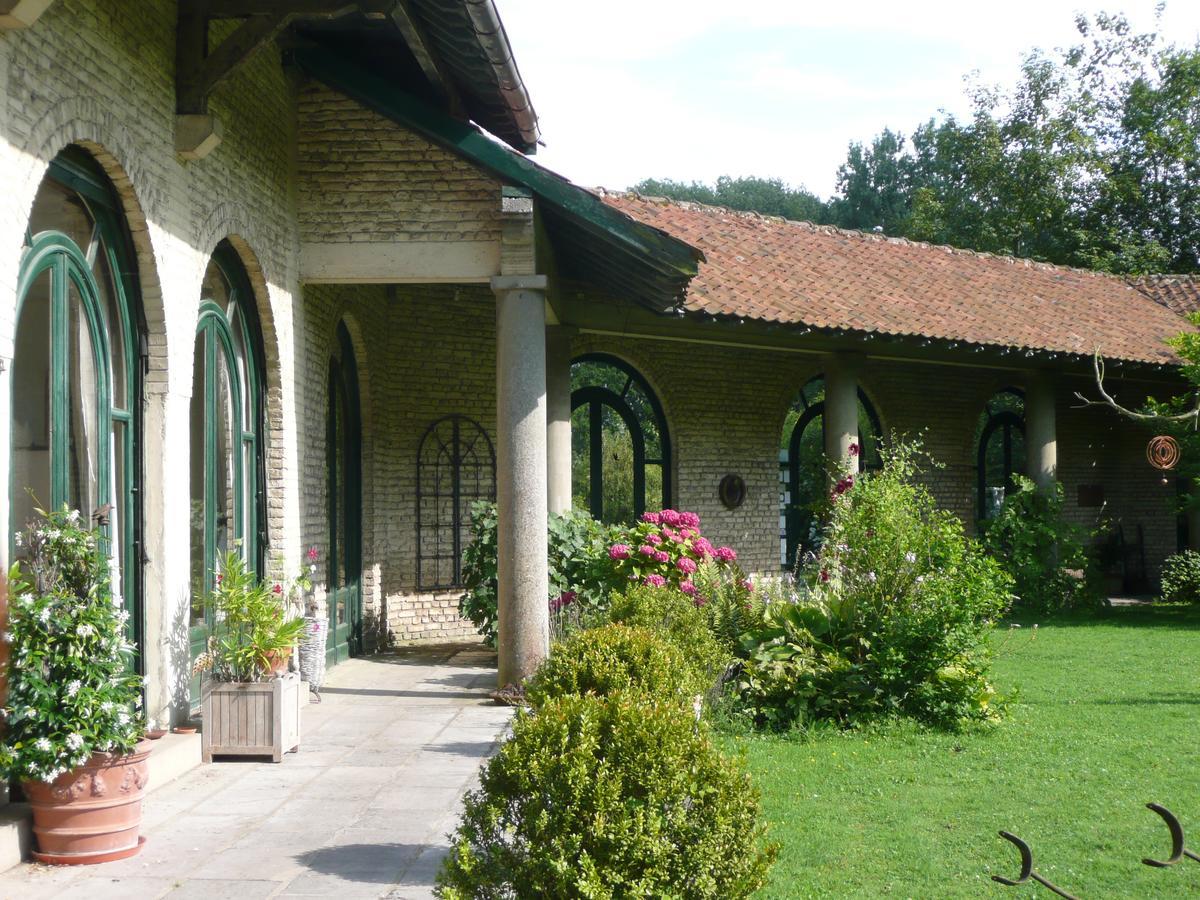Manoir De Bois En Ardres Bed & Breakfast Exterior foto